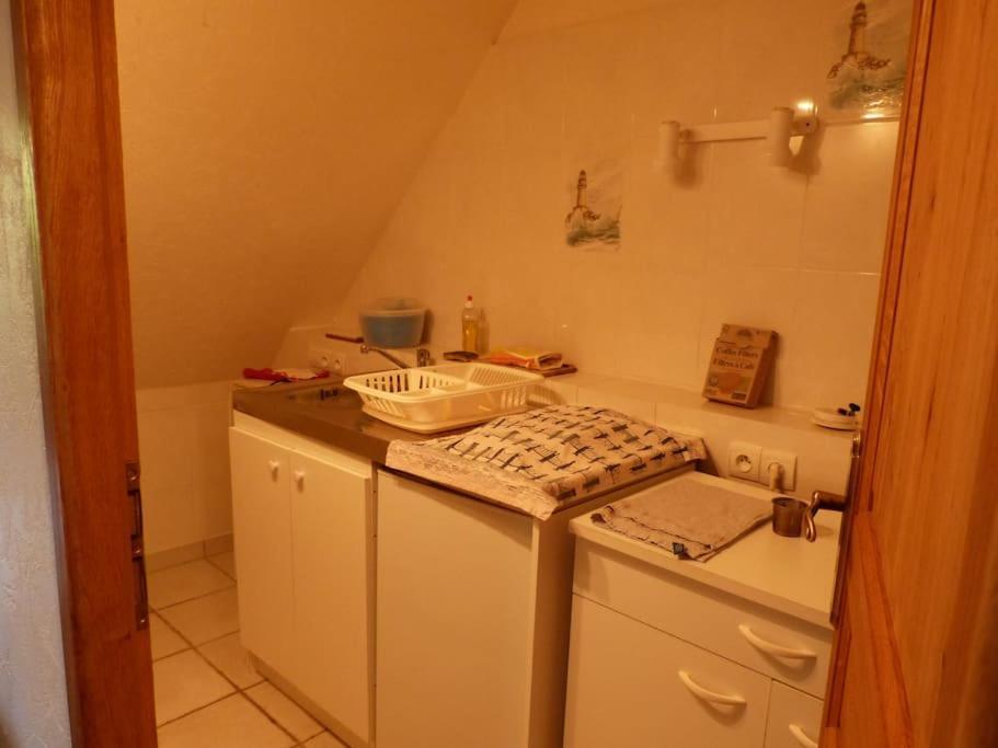 Studio Dans Une Chaumiere De Caractere Baud Екстериор снимка